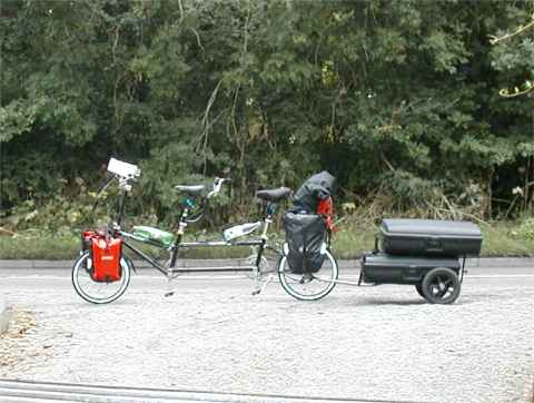 Picture 4: Bike Friday, tandem bike, on the road