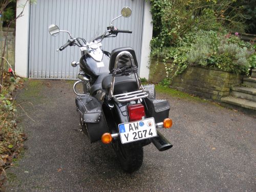 Foto 9: Mi moto "SUZUKI Intruder 125" / Vista desde atrás