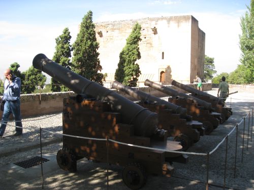 Picture 10b: Alhambra / Cannon