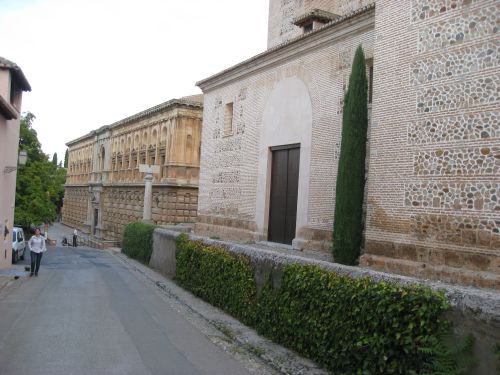 Picture 6: Alhambra / Seat of the government