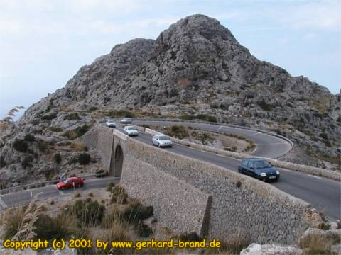 Bild 1: Sa Calobra, die Straße in Form eines Krawattenknotens