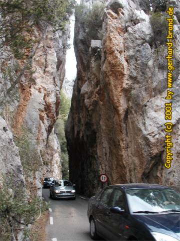 Picture 3: Sa Calobra, point of constriction on the road