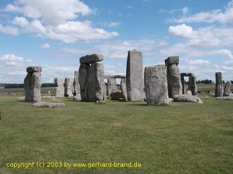 Picture 6: Stonehenge