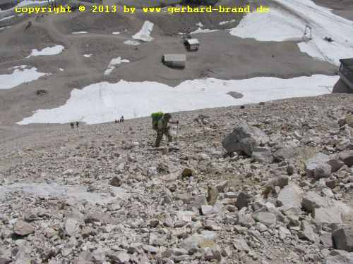 Foto 18: Der Weg zur Zugspitze - Geröll am Fuße des Klettersteigs