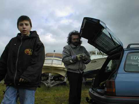 Picture 1: The motorboat Shetland Family Four on its trailer